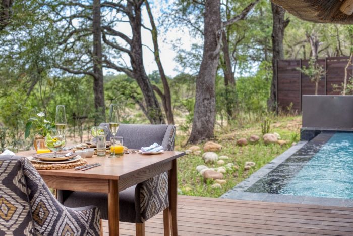 Leadwood Lodge dining in Sabi Sand in South Africa
