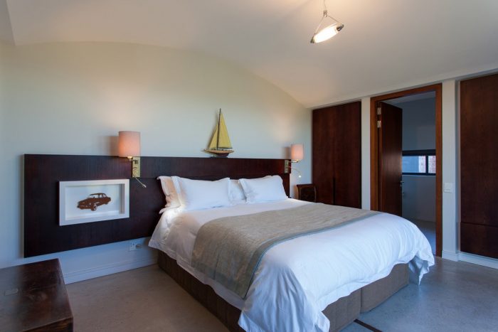 Grootbos Private Villa - Evening flower bedroom - in South Africa