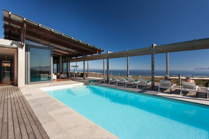 Grootbos Private Villa - Making the most of it poolside - in South Africa
