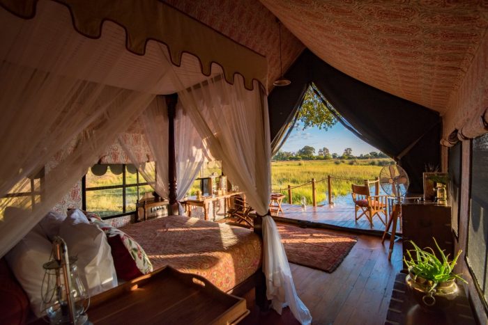 Dukes Camp in Okavango Delta in Botswana with Bellingham Safaris in Luxury