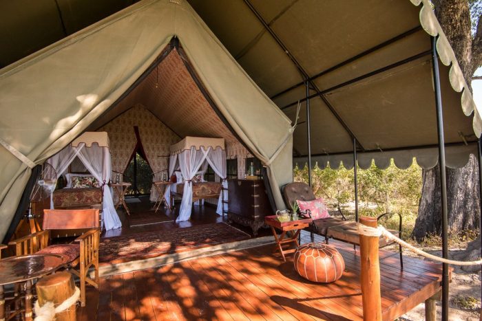 Dukes Camp in Okavango Delta in Botswana with Bellingham Safaris in Luxury